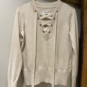 Abercrombie and Fitch medium long sleeve top